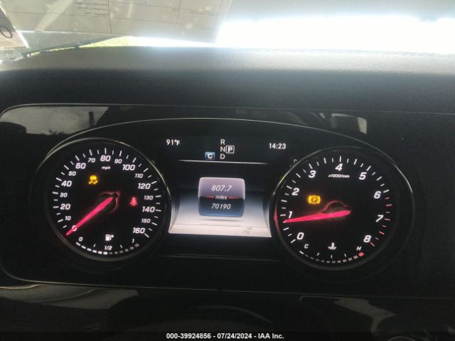 WDDZF4JB2HA211547 Mercedes-Benz E 300
