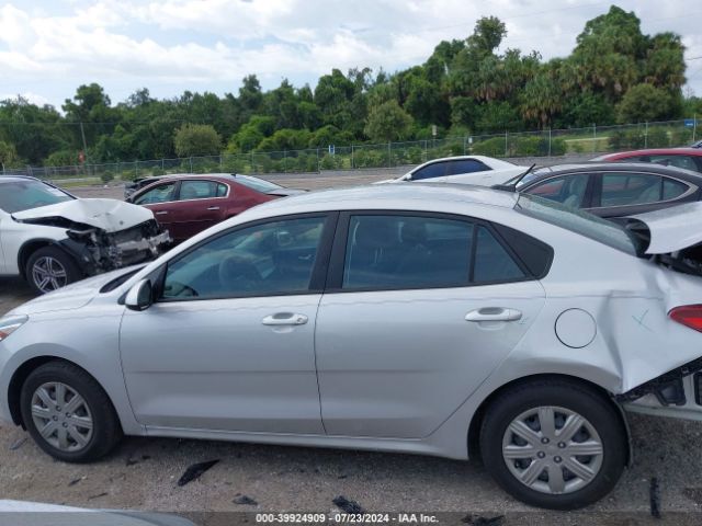 3KPA24AD2NE500893 KIA RIO S