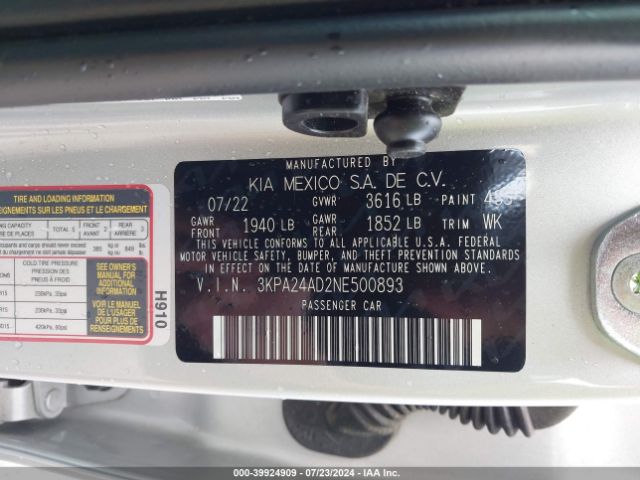 3KPA24AD2NE500893 KIA RIO S