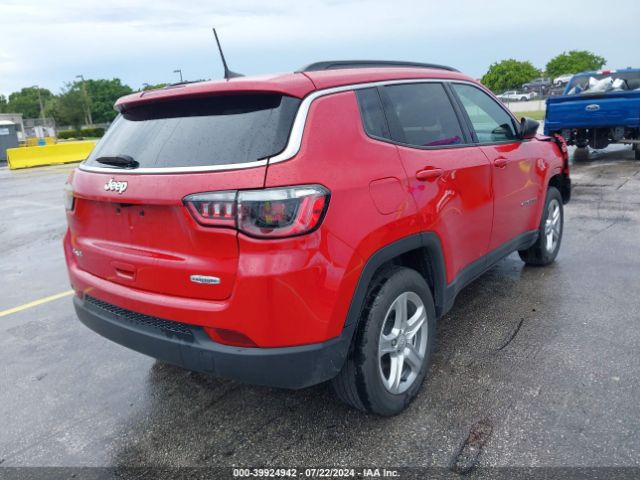 3C4NJDBN7RT597098 Jeep Compass Latitude 4x4
