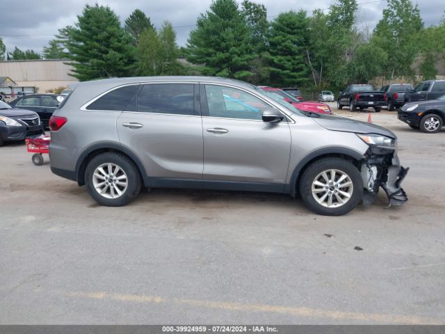 5XYPGDA52KG457482 KIA Sorento 3.3l Lx