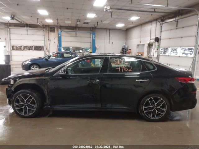 5XXGT4L39LG440661 KIA Optima Se