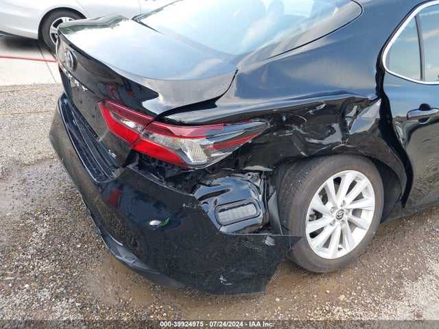 Toyota CAMRY LE 2021 4T1C11AKXMU596549 Image 17
