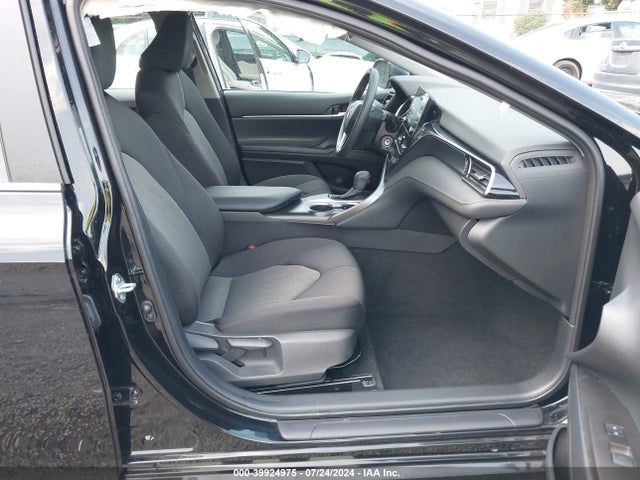 Toyota CAMRY LE 2021 4T1C11AKXMU596549 Image 5