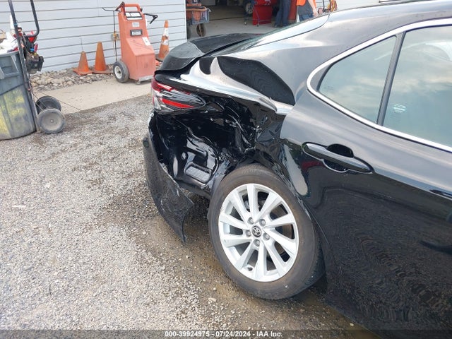 Toyota CAMRY LE 2021 4T1C11AKXMU596549 Image 6