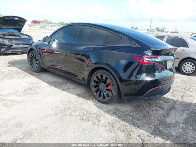 7SAYGDEF3NF375900 Tesla Model Y Performance Dual Motor All-wheel Drive