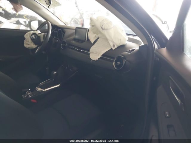 3MYDLBYV5HY163797 Toyota YARIS IA
