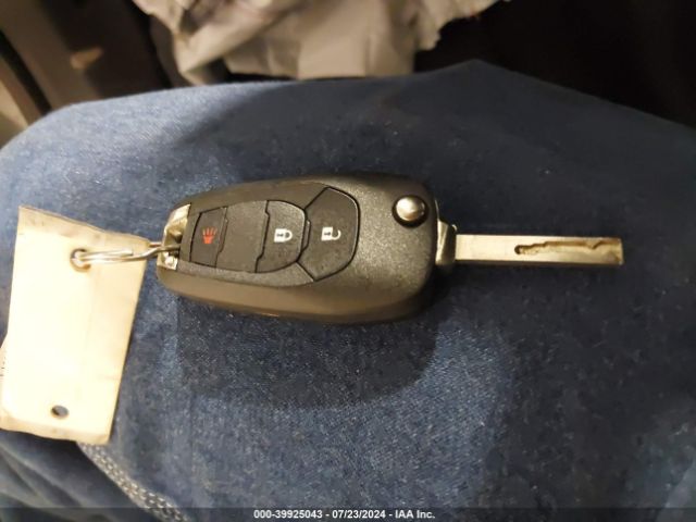 3GNCJKSB0KL210387 Chevrolet TRAX LS
