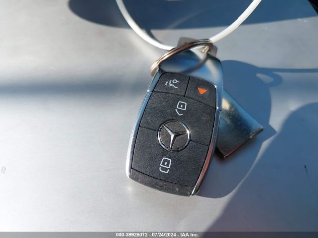 W1KWF8DB2MR647476 Mercedes-Benz C 300 Sedan