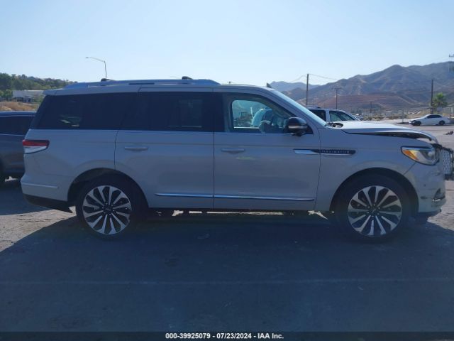 5LMJJ2LG2PEL02451 Lincoln Navigator Reserve
