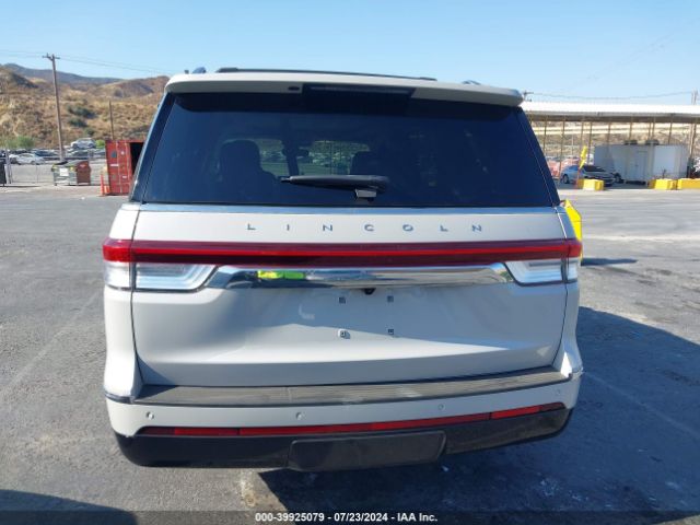 5LMJJ2LG2PEL02451 Lincoln Navigator Reserve