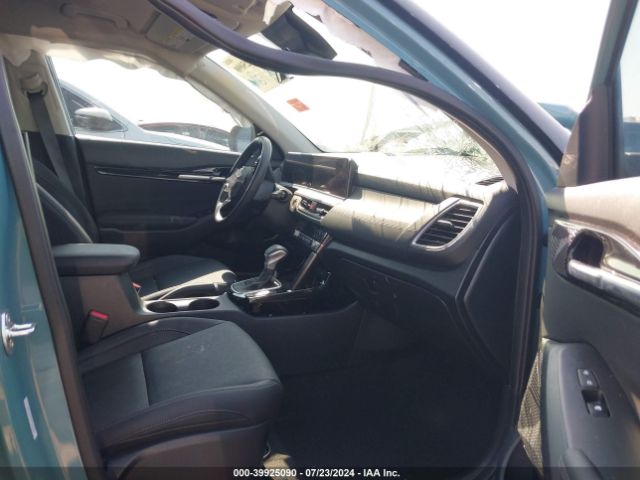 KNDER2AA9R7608831 KIA SELTOS EX