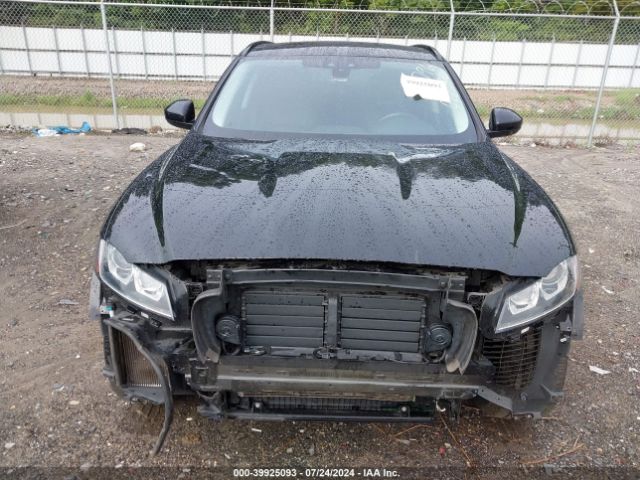 SADCJ2FX0KA397964 Jaguar F-pace 25t Premium