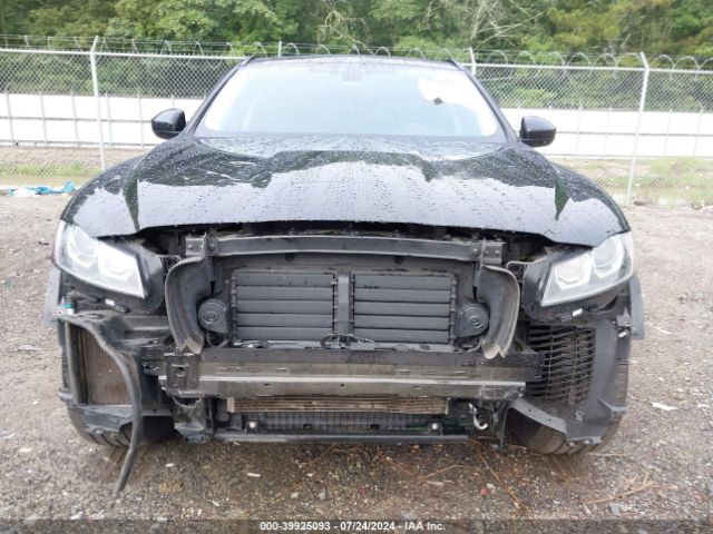 SADCJ2FX0KA397964 Jaguar F-pace 25t Premium
