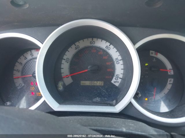 5TFTX4CN2EX044670 Toyota Tacoma