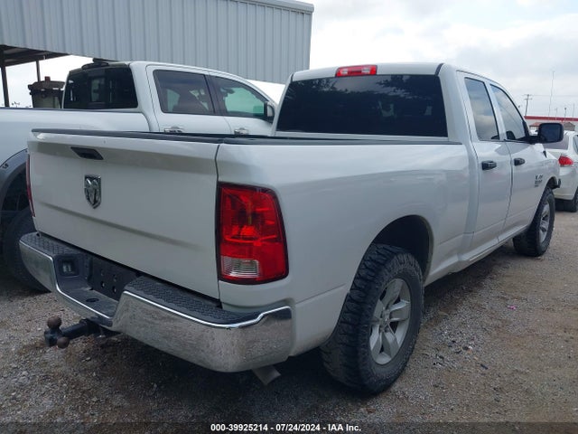 1C6RR6FG0LS126380 RAM 1500 Classic Tradesman Quad Cab 4x2 6'4 Box