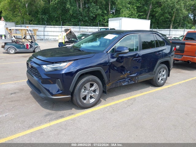 Toyota Rav4 Xle 2022 2T3P1RFV3NW253688 Image 2