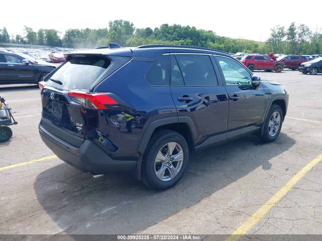 Toyota Rav4 Xle 2022 2T3P1RFV3NW253688 Image 4