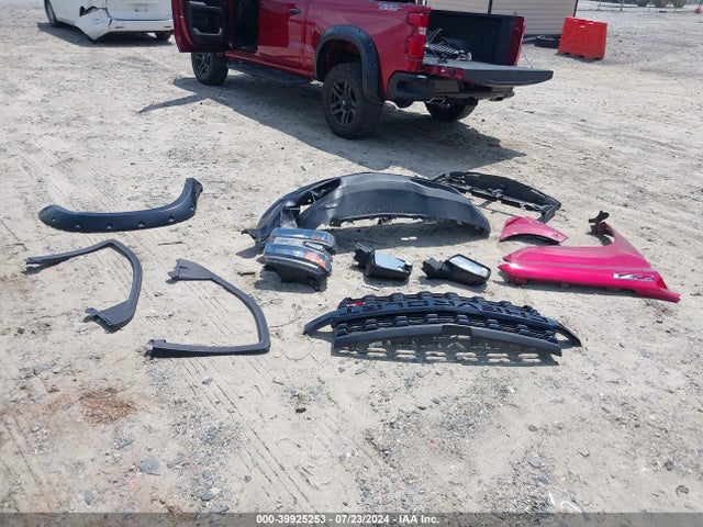 Chevrolet Silverado 1500 Custom Trail Boss 2019 3GCPYCEF1KG127313 Image 12