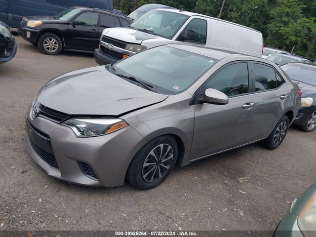 Toyota Corolla Le Eco 2015 2T1BPRHE5FC453716 Image 2