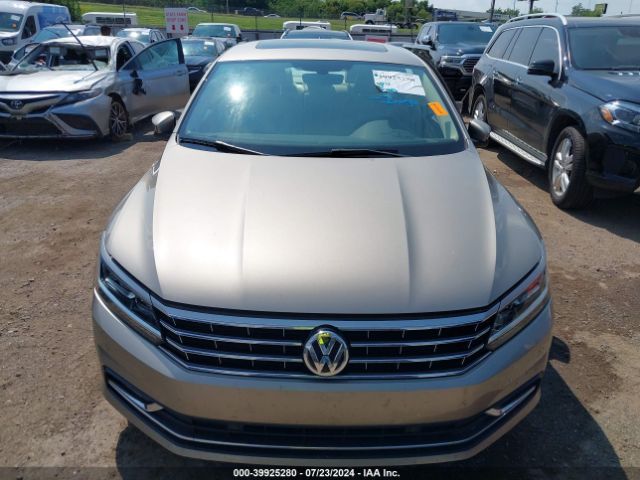 1VWGT7A38HC084163 Volkswagen Passat 1.8t Se