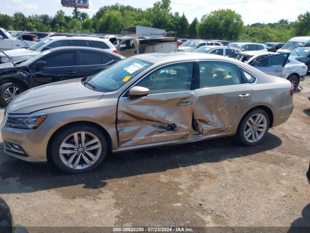 1VWGT7A38HC084163 Volkswagen Passat 1.8t Se