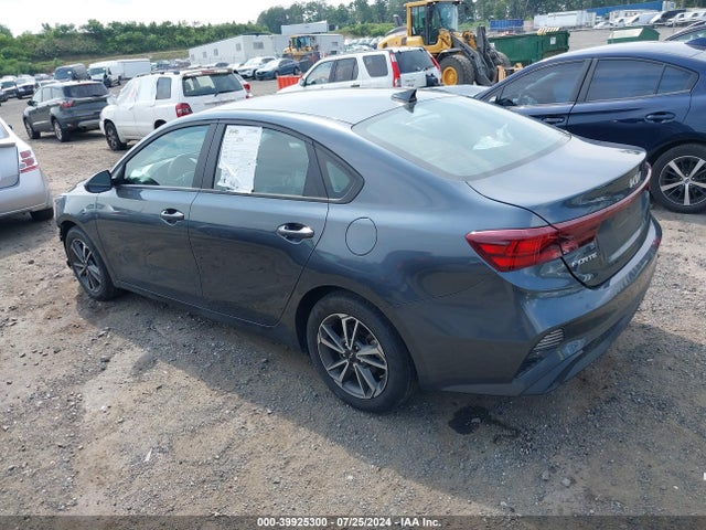 KIA Forte Lxs 2022 3KPF24AD5NE465773 Image 3