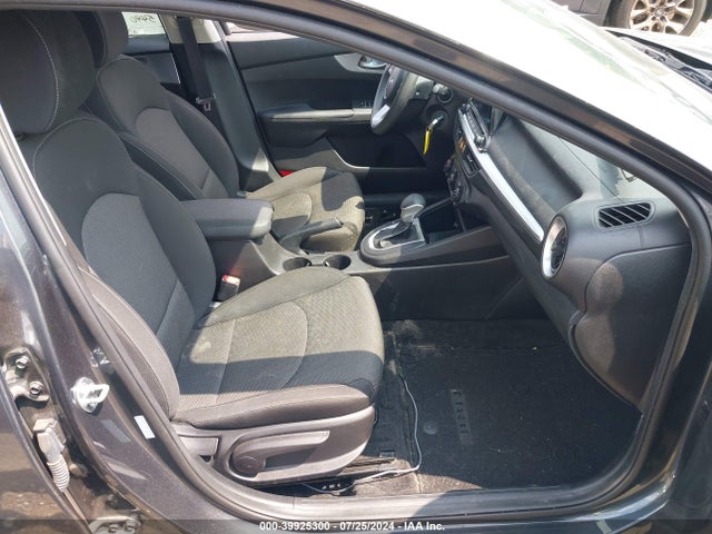 KIA Forte Lxs 2022 3KPF24AD5NE465773 Image 5