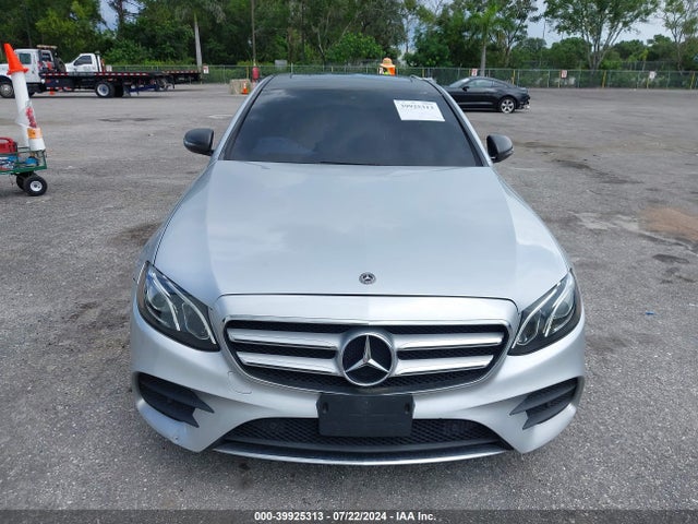 Mercedes-Benz E 300 2018 WDDZF4JB2JA406604 Image 12