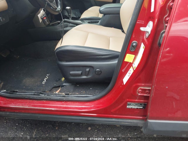 Toyota Rav4 Limited 2016 JTMYFREV7GJ065037 Image 6