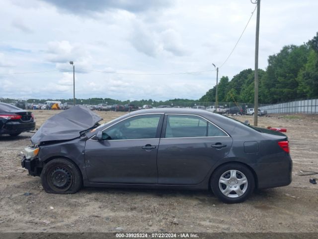 4T1BF1FK0EU872096 Toyota CAMRY L