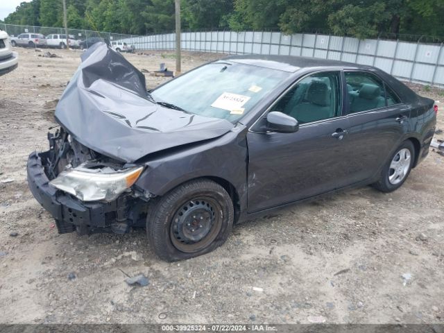 4T1BF1FK0EU872096 Toyota CAMRY L