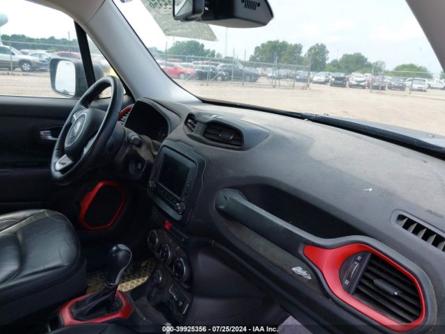 ZACCJBCT5GPD04909 Jeep Renegade Trailhawk