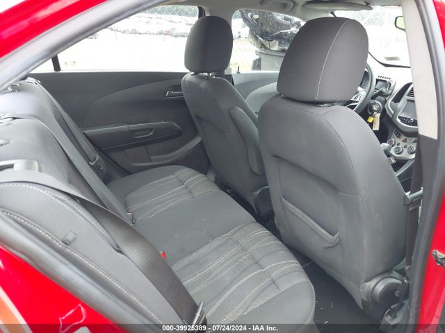 Chevrolet Sonic Lt Auto 2016 1G1JC5SH6G4112907 Image 8