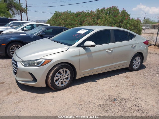 Hyundai ELANTRA SE 2017 5NPD74LF7HH144440 Image 2