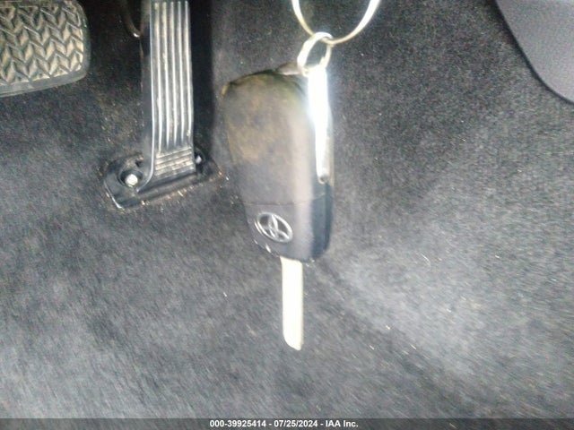 Toyota CAMRY SE 2018 4T1B11HK3JU634068 Image 11