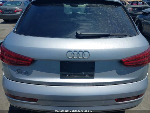 WA1HCCFS8JR007175 Audi Q3 2.0t Premium/2.0t Sport Premium