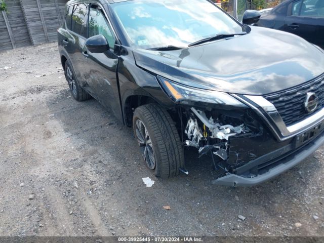 5N1AT3BBXMC818993 Nissan Rogue Sv Intelligent Awd