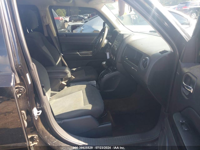 Jeep Patriot Altitude 2014 1C4NJPBA2ED928099 Image 5