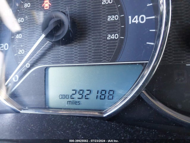 Toyota COROLLA LE 2016 5YFBURHE6GP494561 Image 15