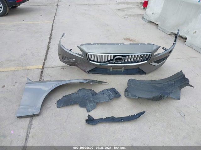 7JRA22TL3LG060318 Volvo S60 T6 Inscription