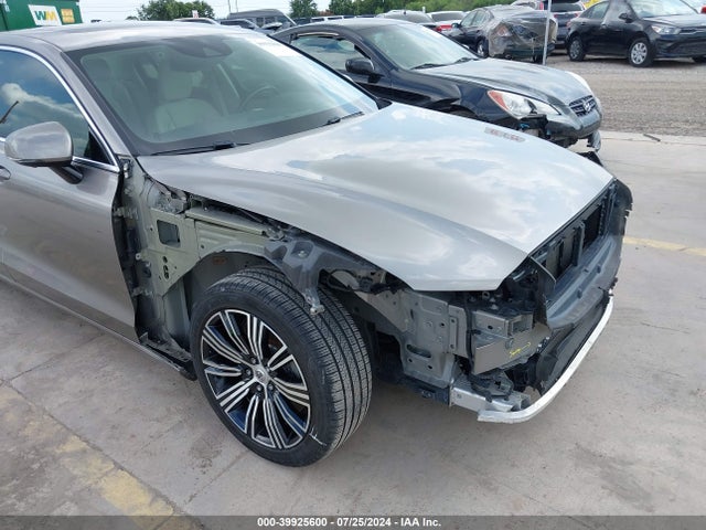 7JRA22TL3LG060318 Volvo S60 T6 Inscription