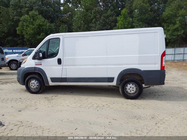 3C6TRVAG0JE127570 RAM Promaster 1500 Low Roof 136 Wb