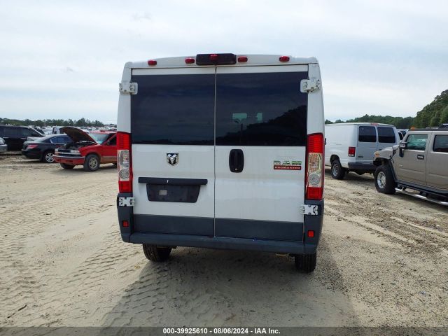 3C6TRVAG0JE127570 RAM Promaster 1500 Low Roof 136 Wb