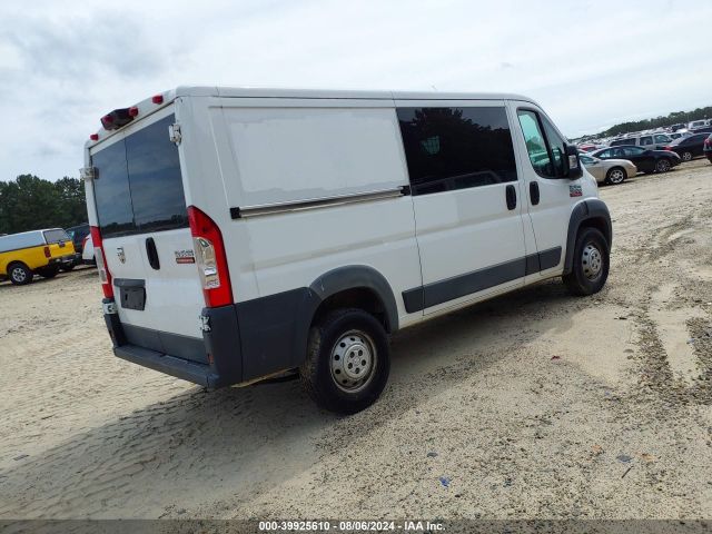 3C6TRVAG0JE127570 RAM Promaster 1500 Low Roof 136 Wb