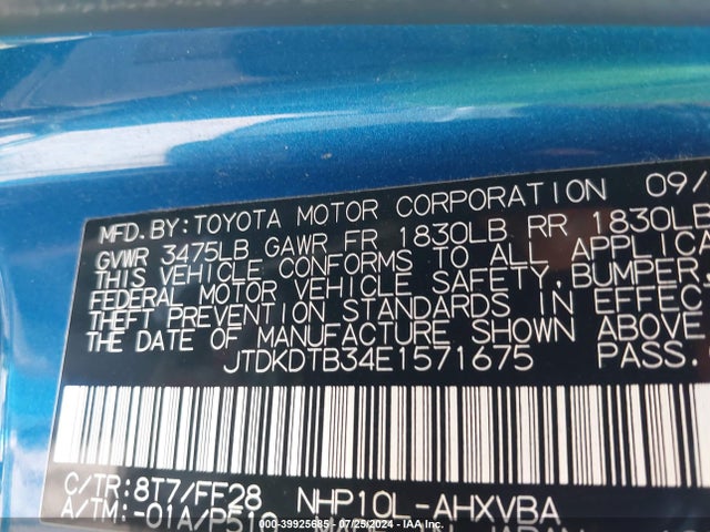 JTDKDTB34E1571675 Toyota Prius C Two
