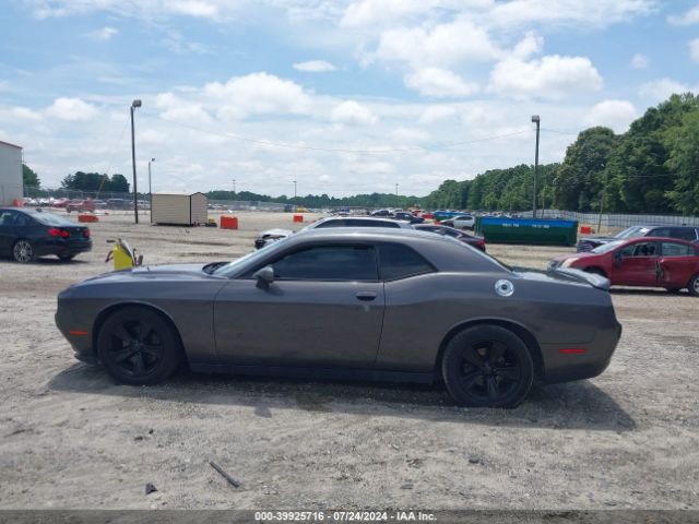 2C3CDZAG4FH712313 Dodge Challenger Sxt