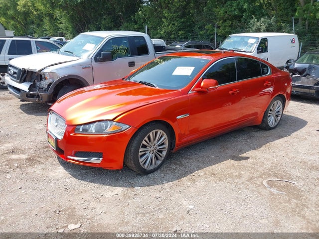 2012 JAGUAR XF SAJWA0HB4CLS26785 Photo 1