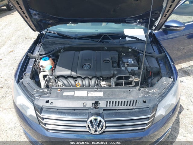 39925743 :رقم المزاد ، 1VWBH7A39CC066212 vin ، 2012 Volkswagen Passat 2.5l Se مزاد بيع