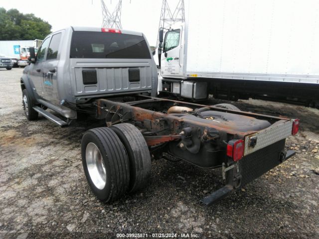 2020 RAM 5500 CHASSIS 3C7WRNEL2LG209226 Photo 2